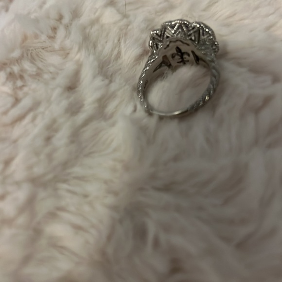 Judith Ripka flower ring size 9 - Picture 4 of 7